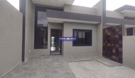Residência de Alto padrão com piscina próxima do mar