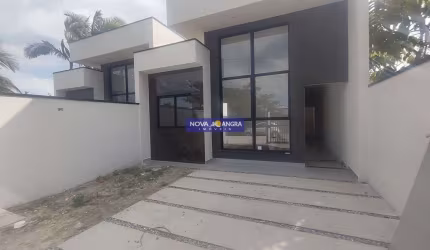 Residência com piscina e prox do mar (Passível para financiamento)