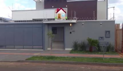 Casa para Venda em Campo Grande, Vila Carlota, 4 dormitórios, 3 suítes, 4 banheiros, 3 vagas