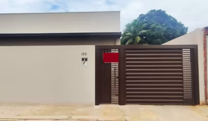 Casa para Venda em Campo Grande, Silvia Regina, 2 dormitórios, 1 suíte, 2 banheiros, 1 vaga