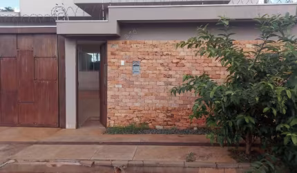 Casa para Venda em Campo Grande, Center Park, 3 dormitórios, 1 suíte, 3 banheiros, 2 vagas
