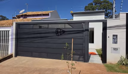 Casa para Venda em Campo Grande, Bairro Seminário, 3 dormitórios, 1 suíte, 2 banheiros, 2 vagas