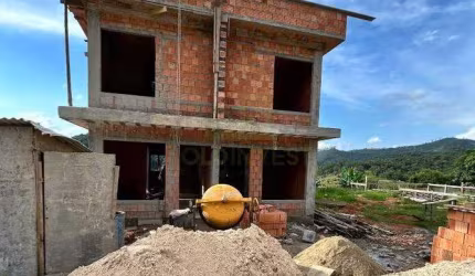 Sobrado com 2 quartos no bairro Limeira (Entrega julho 2025)