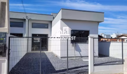 Casa com 3 quartos sendo 1 suíte no bairro Pomerânia