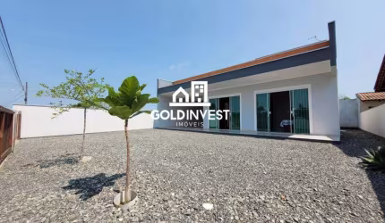 Casa com 3 quartos (1 suíte) a 700 mts do mar em Barra Velha