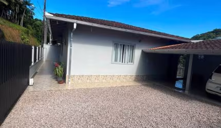 Casa à venda, 2 quartos, 1 suíte, 2 vagas, Azambuja - Brusque/SC