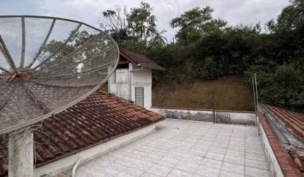 Casa à venda, 3 quartos, 2 vagas, Centro - Brusque/SC