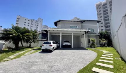 Casa à venda, 4 quartos, 2 suítes, 3 vagas, Vila Operária - Itajaí/SC