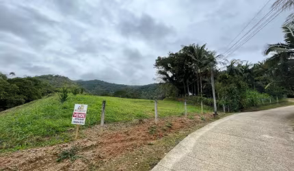 Terreno Exclusivo Para Sítio/Chácara/Casa de Campo no Cedro Alto a 15 km do centro de Brusque