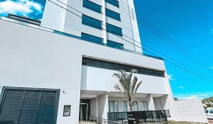 Apartamento com 3 quartos (1 suíte) no Centro