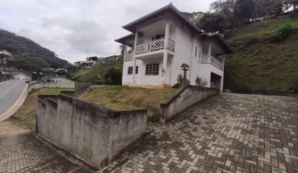 Casa à venda, 2 quartos, 1 suíte, 2 vagas, Azambuja - Brusque/SC