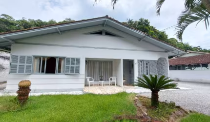 Casa à venda, 2 quartos, 1 suíte, 2 vagas, Guarani - Brusque/SC
