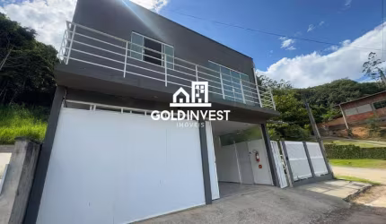 Galpão com 260m² no bairro Guabiruba Sul!!!