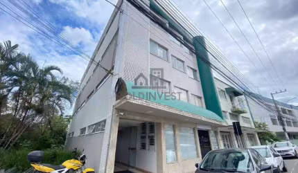 Sala comercial com 50m² no CENTRO de Brusque!!!