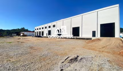 Galpão com 2.800m² no bairro Limeira!!!