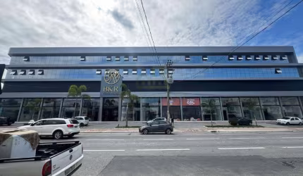Sala comercial no BKR Park Mall disponível para locação!!!
