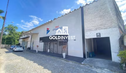 Galpão com 200m² no bairro Primeiro de Maio!!!