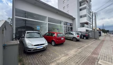 Sala comercial com 75m² no bairro São Luiz!!!