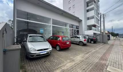Sala comercial com 75m² no bairro São Luiz!!!