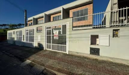 Sobrado geminado com 2 suítes no bairro Planalto!!!