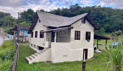 Casa com 3 quartos no bairro Cerâmica Reis!!!