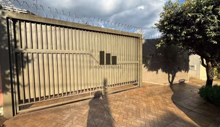 Casa 3 dormitórios para Venda em São José do Rio Preto, Jardim São Marco, 3 dormitórios, 1 suíte, 2 banheiros, 2 vagas
