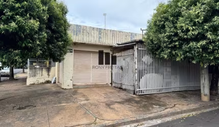 Casa Comercial para Venda em São José do Rio Preto, SÃO FRANCISCO, 2 dormitórios, 1 banheiro, 2 vagas