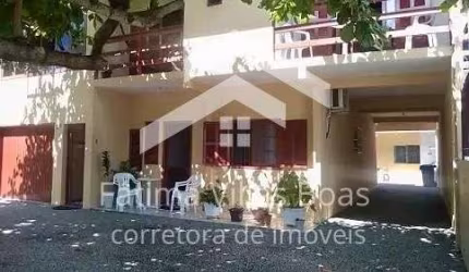 CASAS ESTILO SOBRADO A VENDA NOS INGLESES