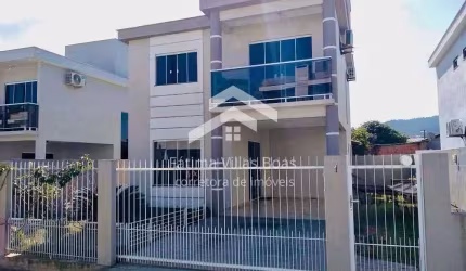 Casa estilo sobrado à venda no Rio Vermelho Florianópolis