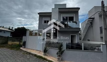 Sobrado duplex mobiliado à venda nos Ingleses Florianópolis