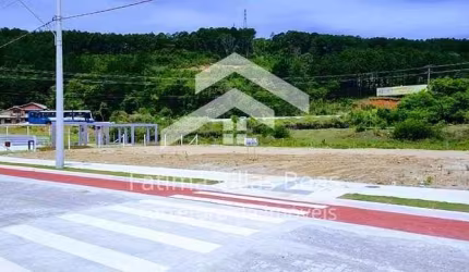 Terreno à venda em Canasvieiras Florianópolis