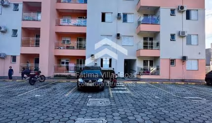 Apartamento mobiliado e decorado à venda na Vargem Grande em Florianópolis