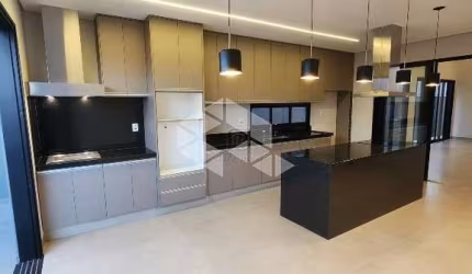 VENDE CASA CONDOMÍNIO QUINTA DOS VENTOS, 3 SUÍTES, 4 VAGAS