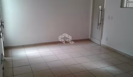 Sala comercial à venda no Centro, 1 banheiro, 2 vagas.