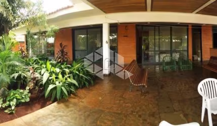 Sobrado à venda 5 dormitorios 2 suites, 6 vagas Jardim Sumaré