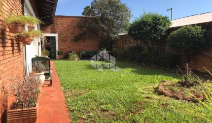 vende  Casa - JARDIM SUMARE - 4 dormitórios , 1 suíte,  4 banheiros , 3 vagas