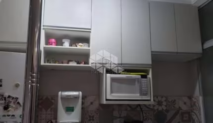Apartamento à venda na Ribeirânia, 2 quartos, 1 vaga.