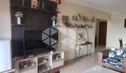 Apartamento à venda no Centro, 2 quartos, 1 vaga.