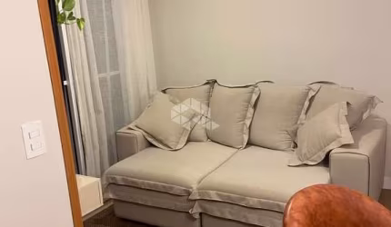 Apartamento à venda no Alto da Boa Vista, 2 quartos, 1 suíte, 1 vaga. Mobiliado