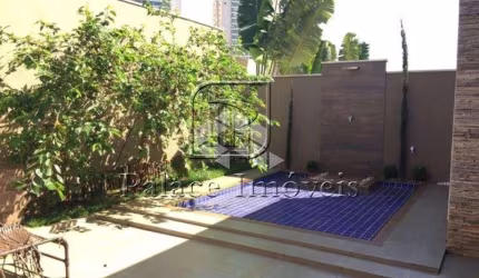 Sobrado em condomínio à venda no Jardim Botânico, 3 quartos, 1 suíte, 4 vagas.