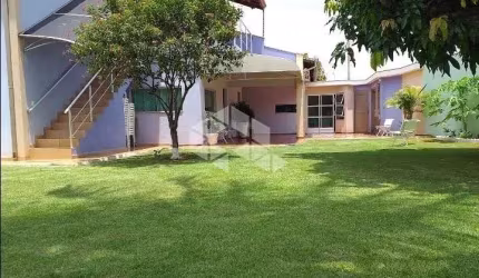CASA SOBRADO 5 DORMITORIOS- 5 BANHEIROS- CIDADE UNIVERSITARIA