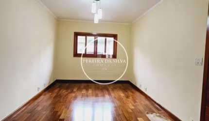 Sobrado a venda tem 189 metros quadrados com 3 quartos em Jardim Iracema - São Paulo - SP