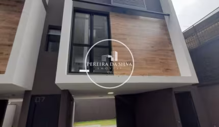 Casa de condomínio á venda em Brooklin - São Paulo - SP