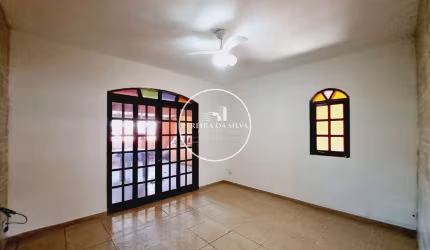 Sobrado a venda com 3 quartos em Chácara Santa Maria - São Paulo - SP