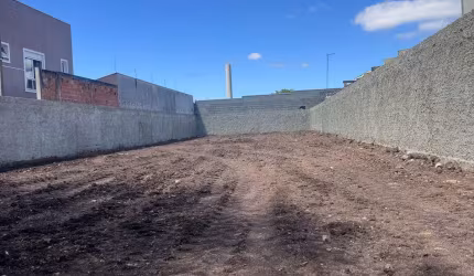OPORTUNIDADE: Terreno com 462m2, murado e aterrado!!