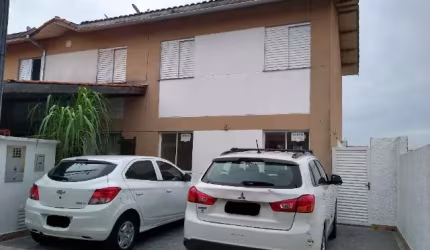 Casa 3 dormitórios no Jaraguá