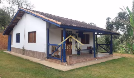 Sítio com 5 dormitórios à venda, 137940 m² por R$ 1.200.000,00 - Palmeiras - Natividade da Serra/SP