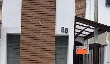 Sobrado com 2 dormitórios para alugar - Centro - Taubaté/SP