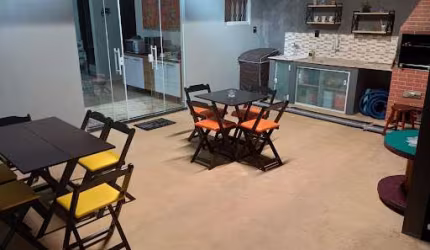 Sobrado com 4 dormitórios, 211 m² - venda por R$ 649.000,00 ou aluguel por R$ 3.300,00/mês - Parque Residencial Santo André - Caçapava/SP