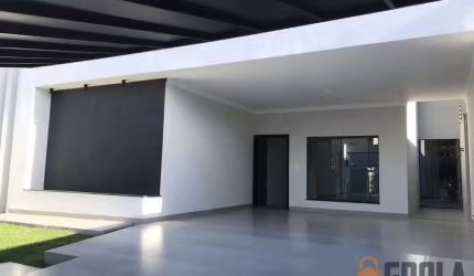 Casa para Venda em Campo Mourão, Jardim Flora III, 3 dormitórios, 3 suítes, 4 banheiros, 4 vagas